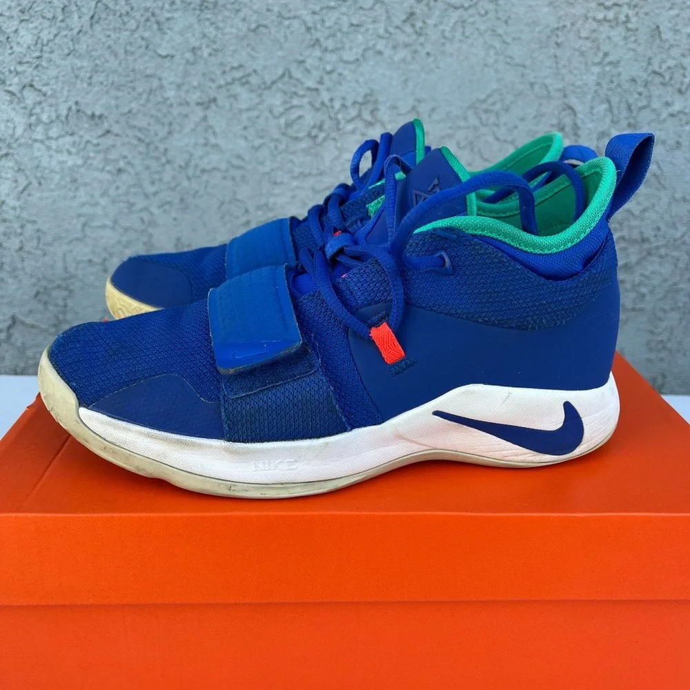 Nike PG-1 Basketball Sneakers - Picture 3 of 6
